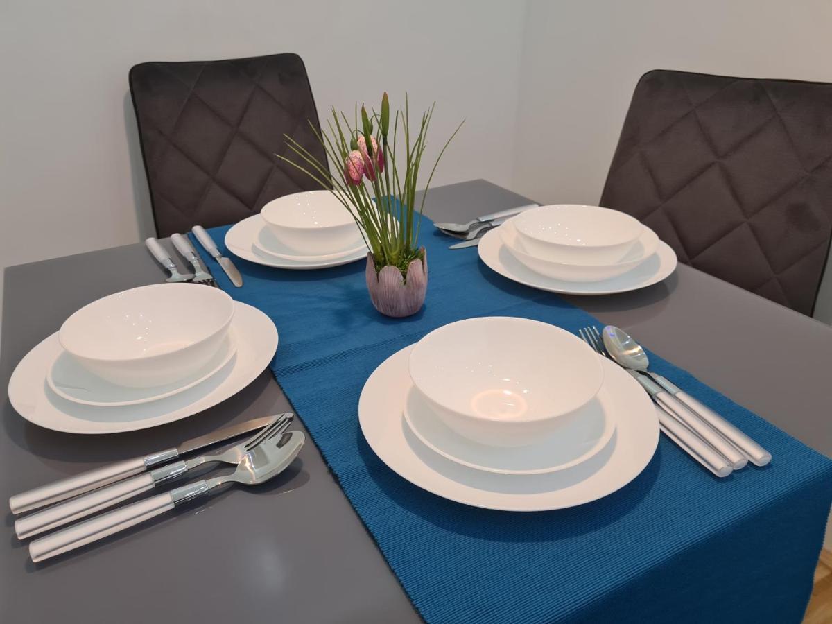 Lapi Apartment 1150 Виена Екстериор снимка