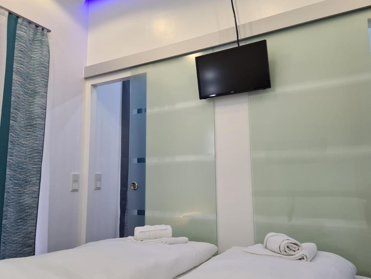 Lapi Apartment 1150 Виена Екстериор снимка
